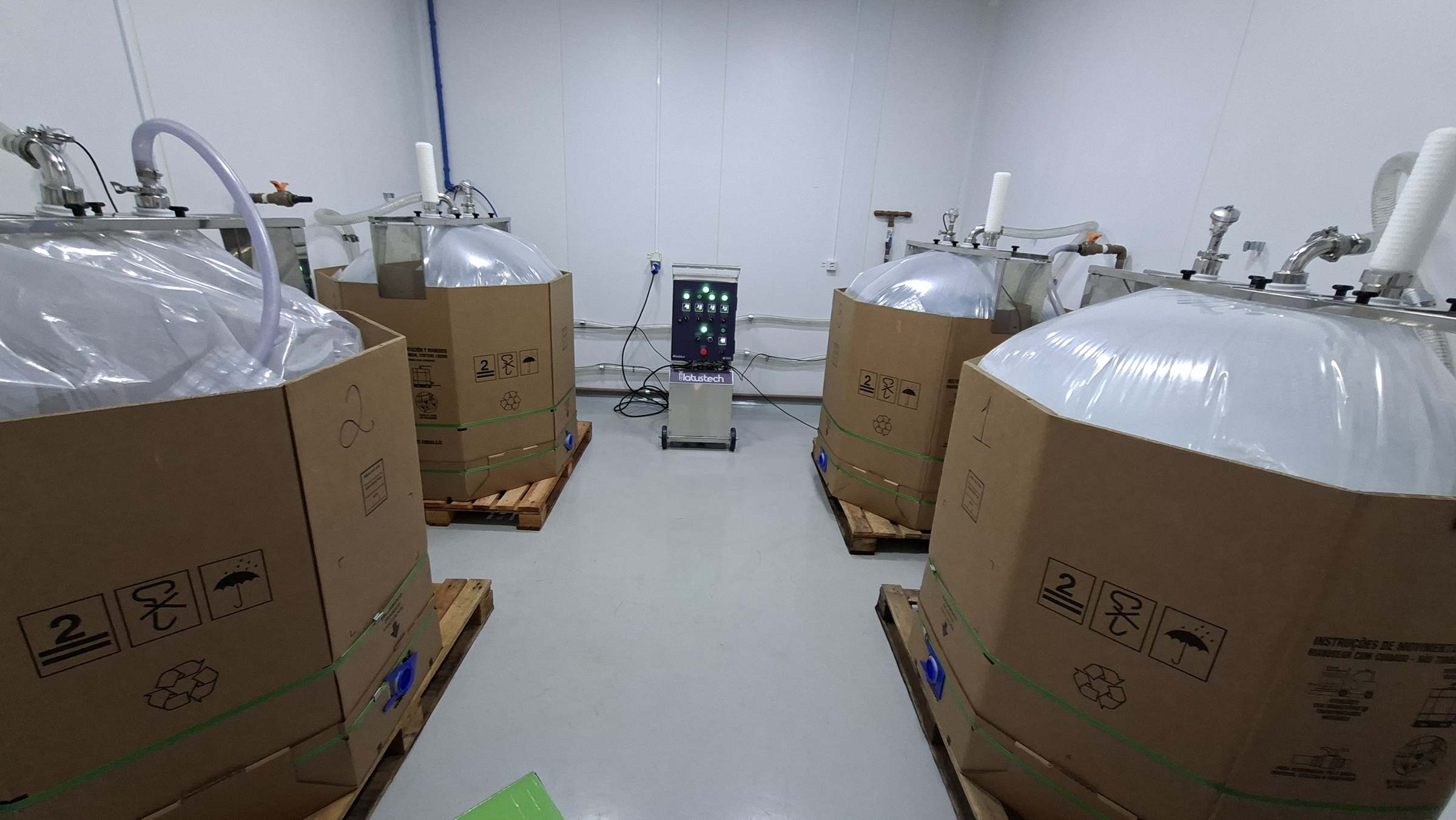 Biorreator on-farm Latus Tech Biolatus para produção de bioinsumos na fazenda